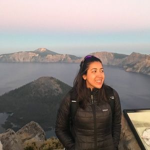 Meet your Posher, Eduarda nayra